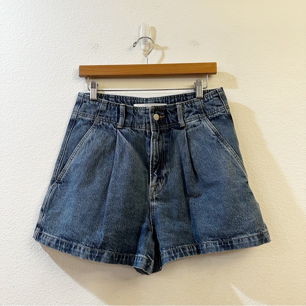Apiece Apart Women's Bari Jean High Waist Denim Shorts Size 26 Austin Wash - Picture 2 of 9